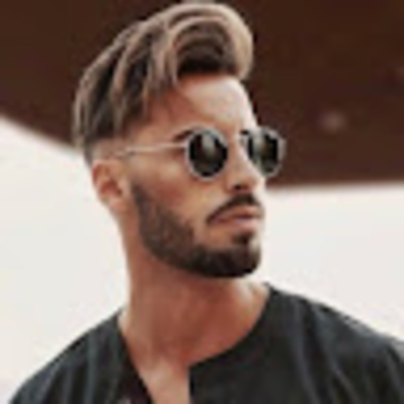 Meet your Posher, Erick - Picture 1 of 1